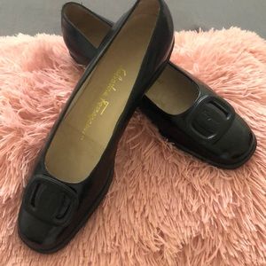 SALVATORE FERRAGAMO FLATS
